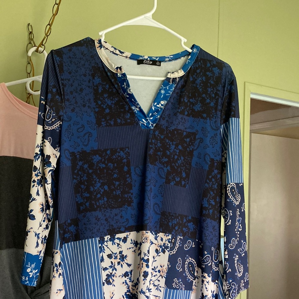 Casual work/play blouse